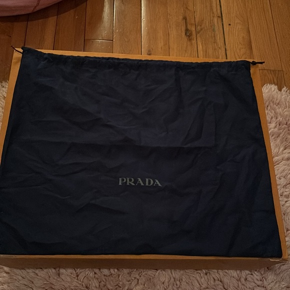 💙 Prada Large Navy Dustbag with drawstring - Picture 2 of 6